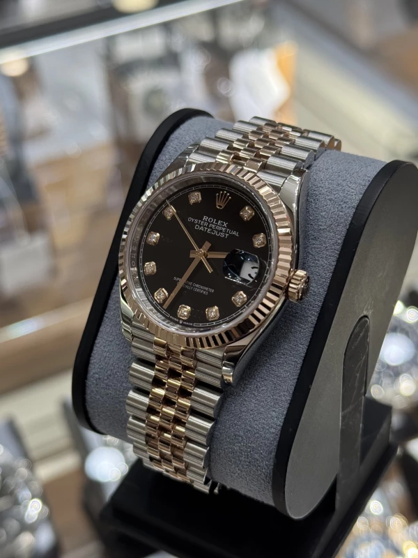 Rolex 36mm Steel and Everose Gold 126231-0019 6