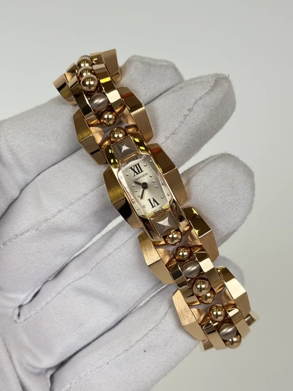 Cartier Unlimited watch WGMB0003 2