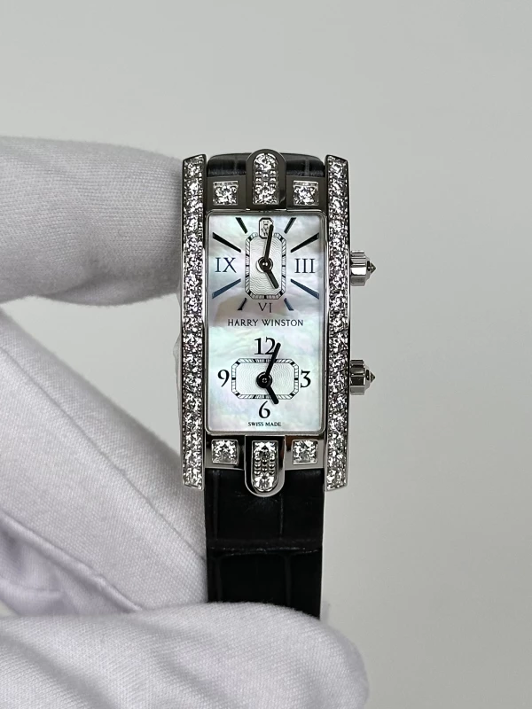 Harry Winston AVCQTZ19WW001 2
