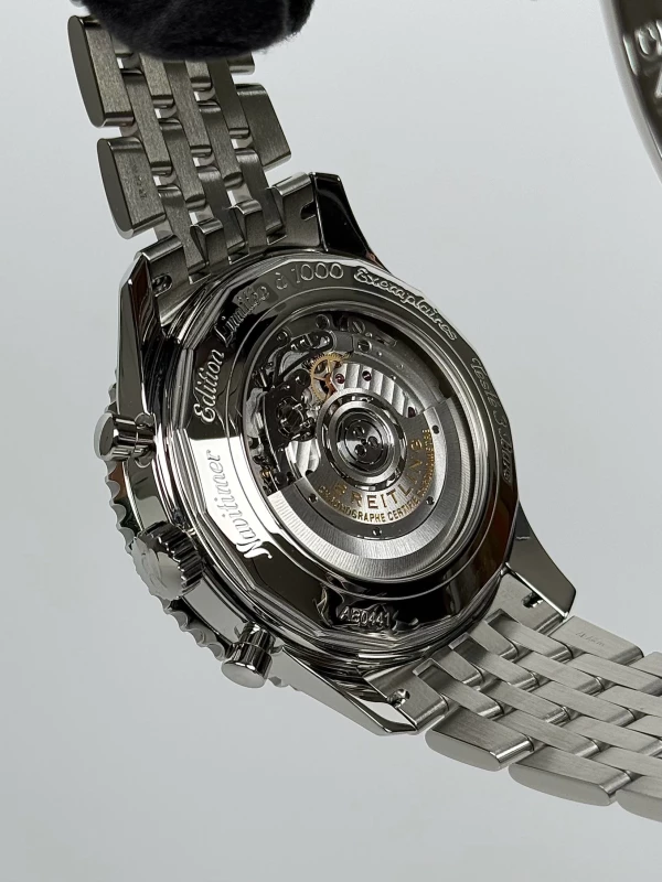 Breitling B04 Chronograph GMT 48 AB04413A/F573/453A 9