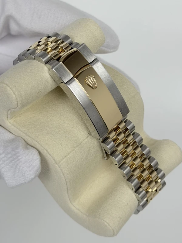 Rolex 36 mm, Oystersteel and yellow gold 126233-0025 4