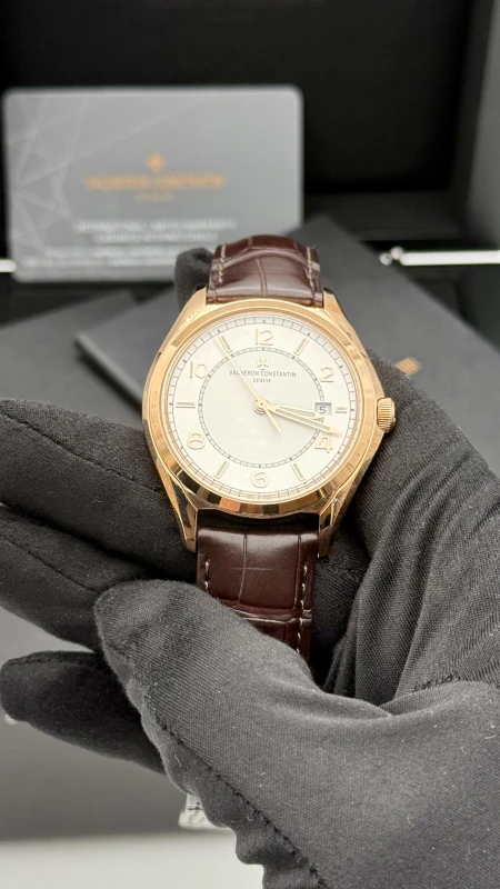 Vacheron Constantin Automatic Date 4600E/000R-B441 7