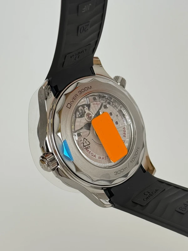 Omega DIVER 300M 210.32.42.20.06.002 7