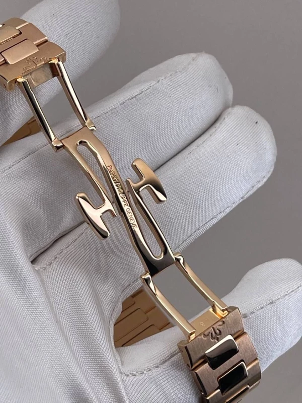 Patek Philippe Lady 7010/1R-011 5