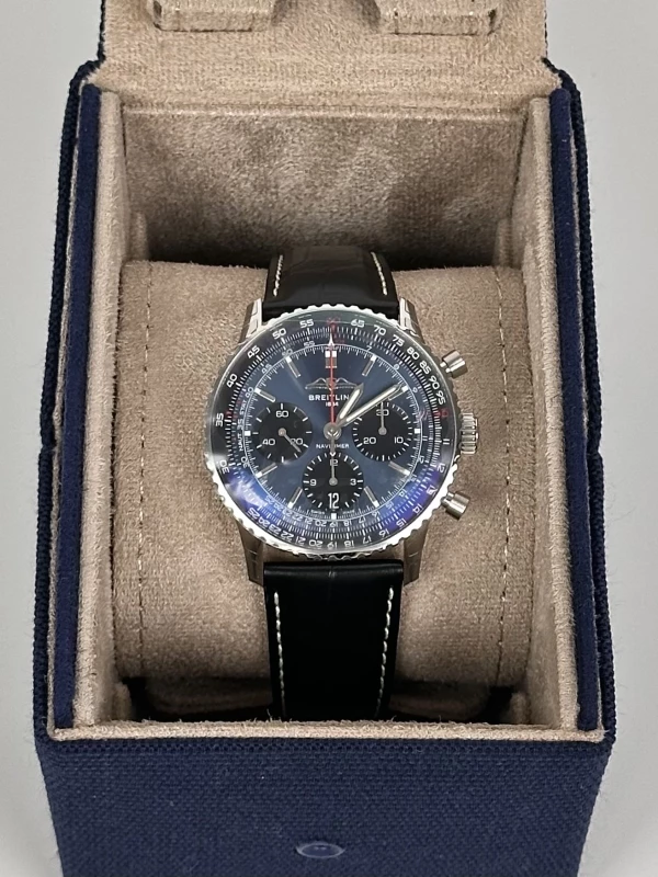 Breitling NAVITIMER B01 CHRONOGRAPH 41 AB0139241C1P1 5