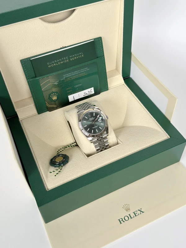 Rolex 41 mm, Oystersteel and white gold 126334-0028 5