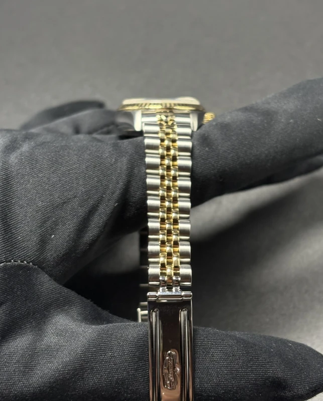 Rolex Steel and Yellow Gold 26mm 69173fix 4