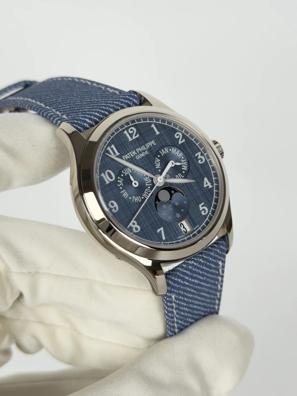 Patek Philippe 4946G-001 3
