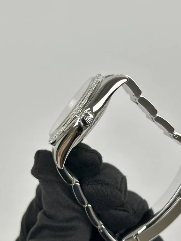 Rolex 36 mm, steel 116000 4