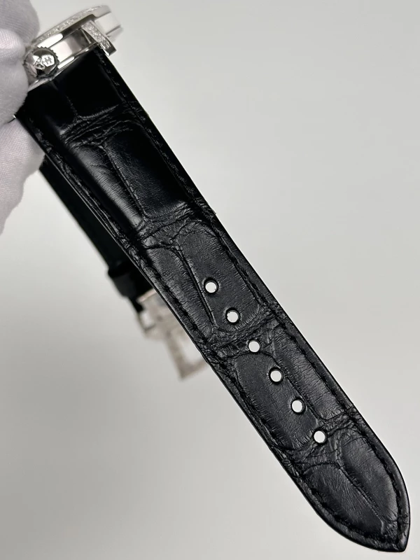 Corum White Gold Baguette 43 113.992.69/0F01 7