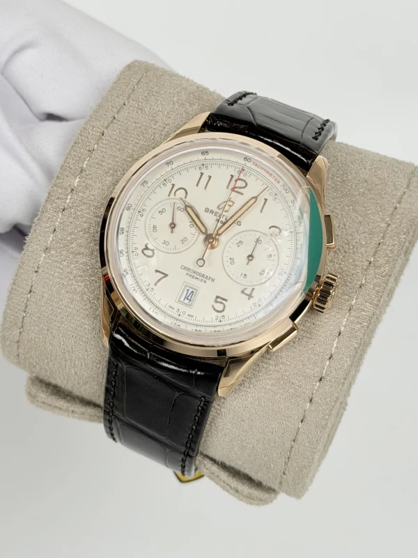 Breitling Chronograph 42 RB145371G1P1 3