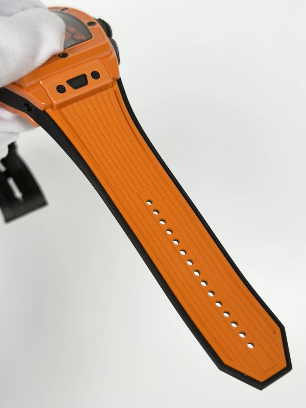 Hublot Orange Ceramic 642.CU.0110.RX 4
