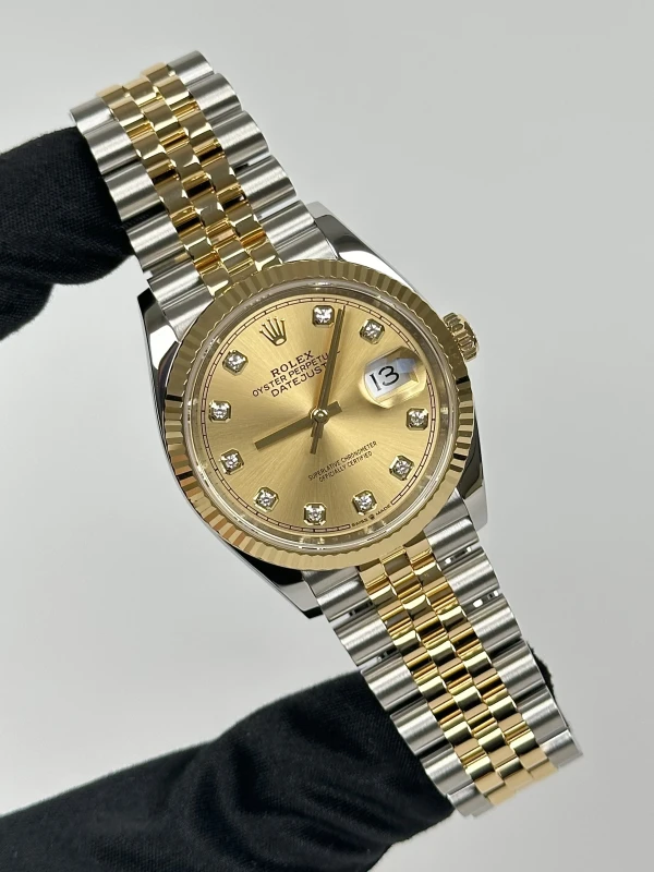 Rolex 36 MM, OYSTERSTEEL AND YELLOW GOLD 126233-0017 2