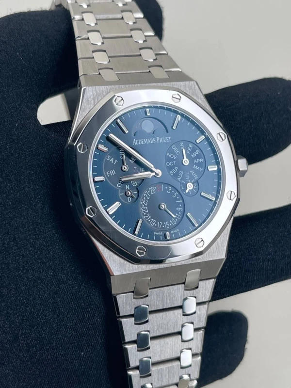 Audemars Piguet Selfwinding Perpetual Calendar Ultra-Thin 26586IP.OO.1240IP.01 3