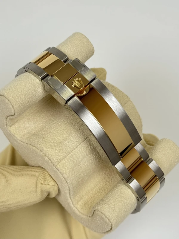 Rolex Date 41 mm Steel and Yellow Gold 126613lb-0002 4