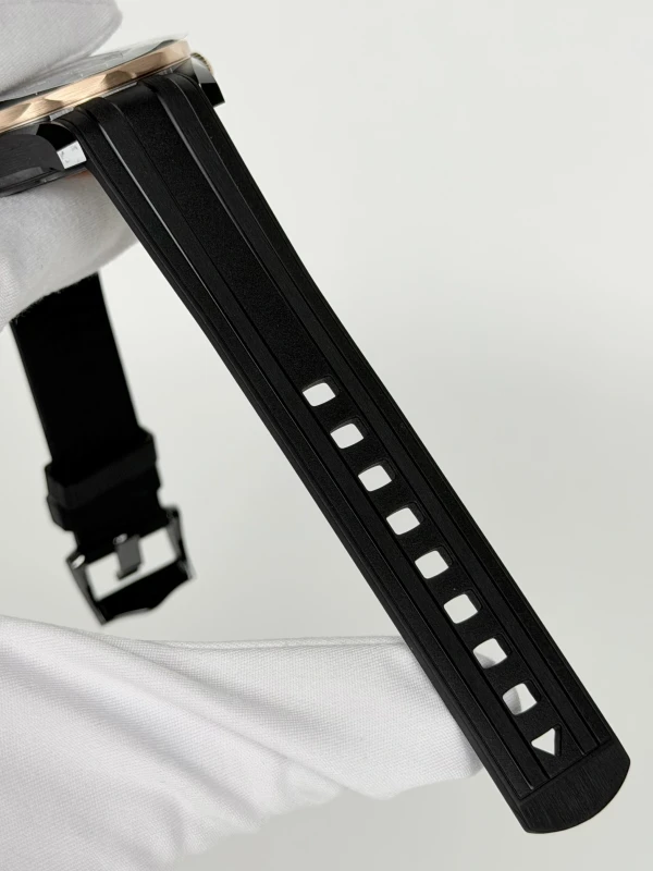 Omega DIVER 300M 210.62.44.20.01.001 5