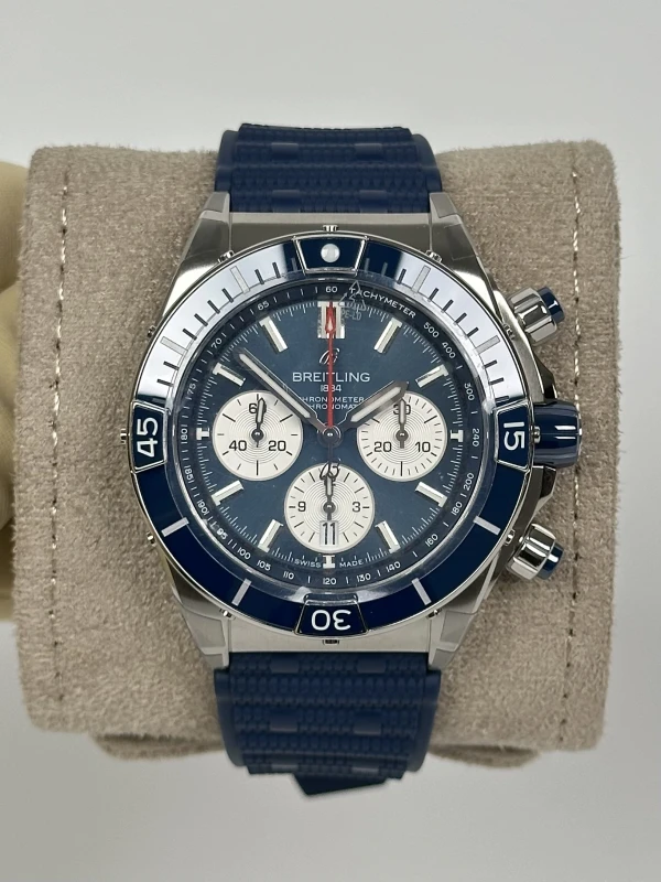 Breitling B01 44 AB0136161C1S1 2