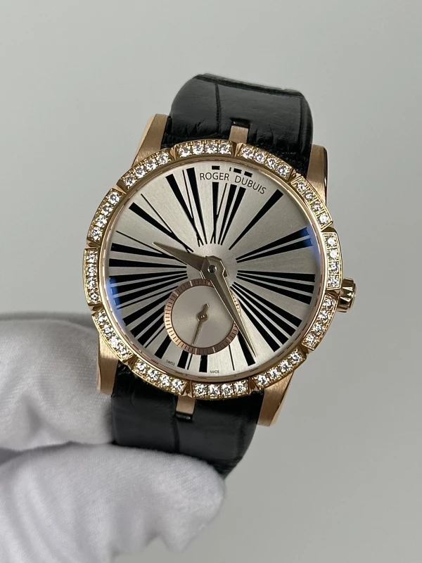 Roger Dubuis 36 Automatic RDDBEX0275 4