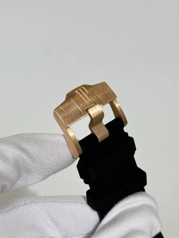 Audemars Piguet Offshore Chronograph 44mm 26401RO.OO.A002CA.02 6