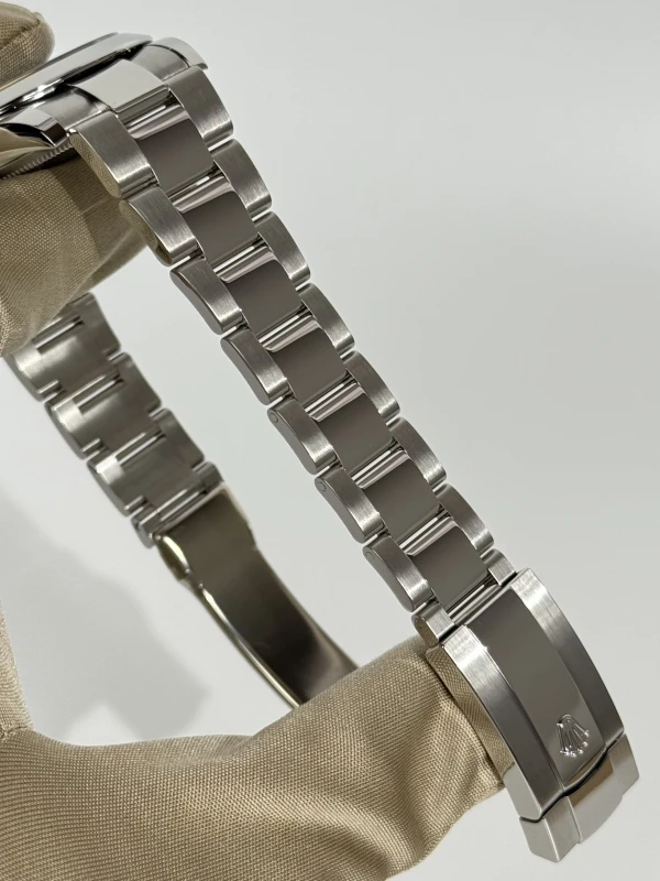 Rolex 41 mm, steel  126300-0011 3