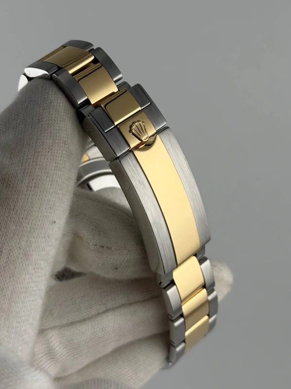 Rolex DATE 40 MM, OYSTERSTEEL AND YELLOW GOLD 116613lb-0005 8