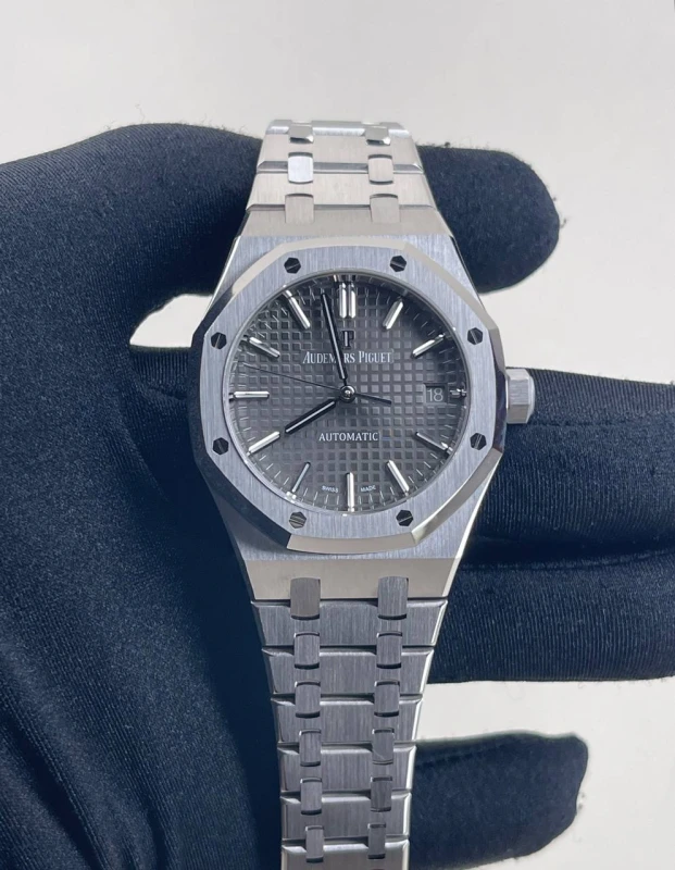 Audemars Piguet Selfwinding 37 mm 15450ST.OO.1256ST.02 5