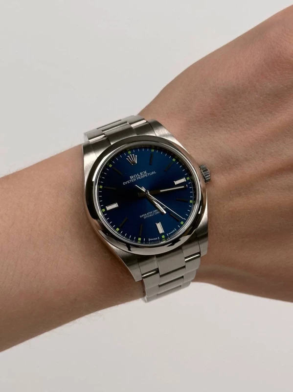 Rolex 39 mm, Oystersteel 114300-0003 8