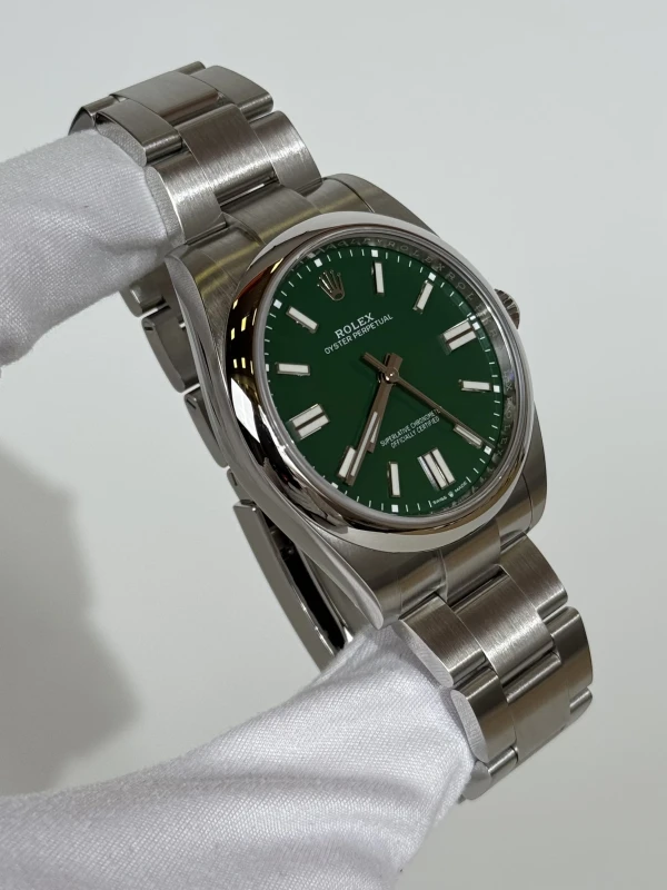 Rolex 41 mm Steel 124300-0005 2