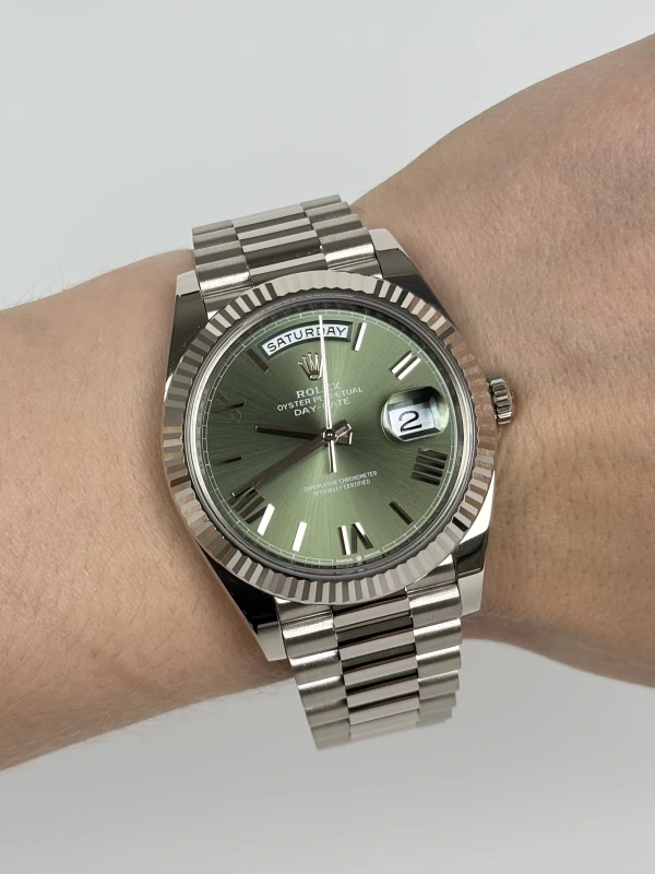 Rolex 40MM WHITE GOLD 228239-0033 7