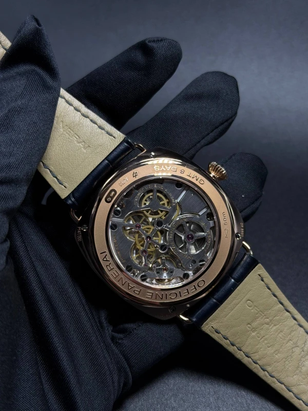 Panerai 8 Days GMT Oro Rosso PAM00538 4