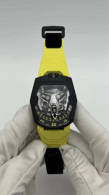 Urwerk UR 230 UR-230 Black Star 2