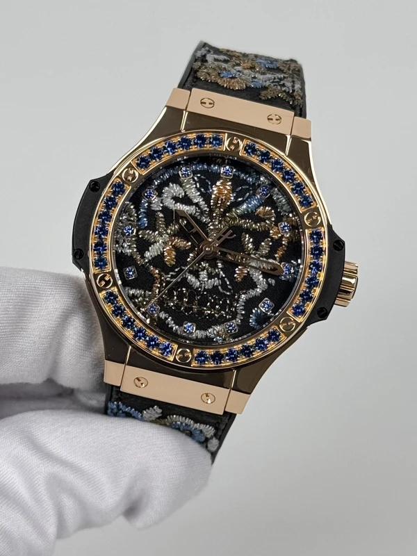 Hublot Broderie Sugar Skull Gold  343.PS.6599.NR.1201 4