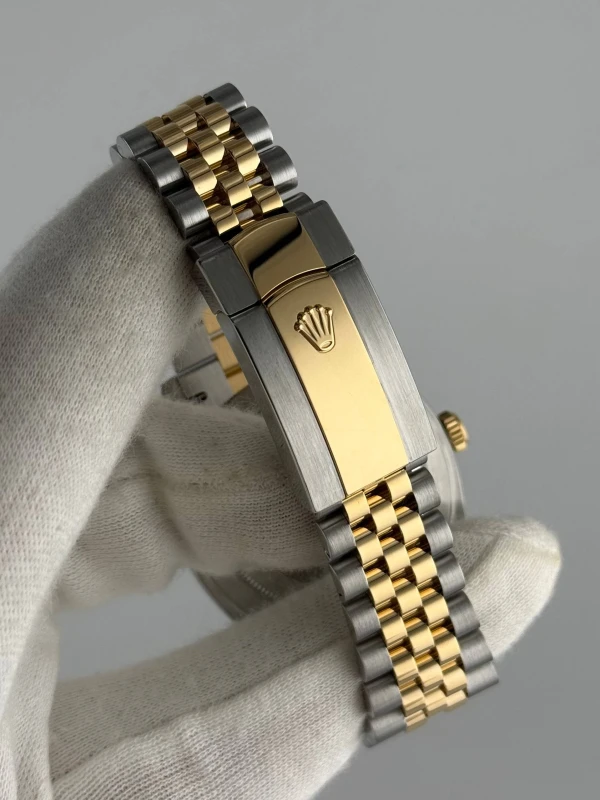 Rolex 41mm Steel and Yellow Gold 126333-0006 9