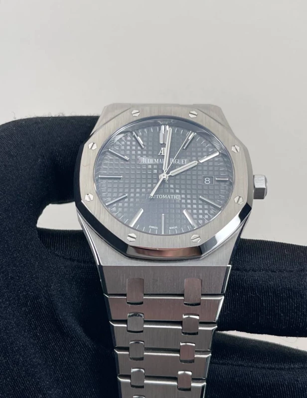 Audemars Piguet Selfwinding 41 mm 15400ST.OO.1220ST.04 5