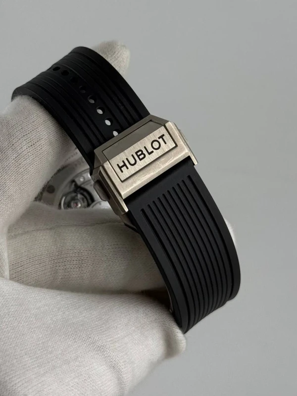 Hublot 421.NX.1170.RX 8