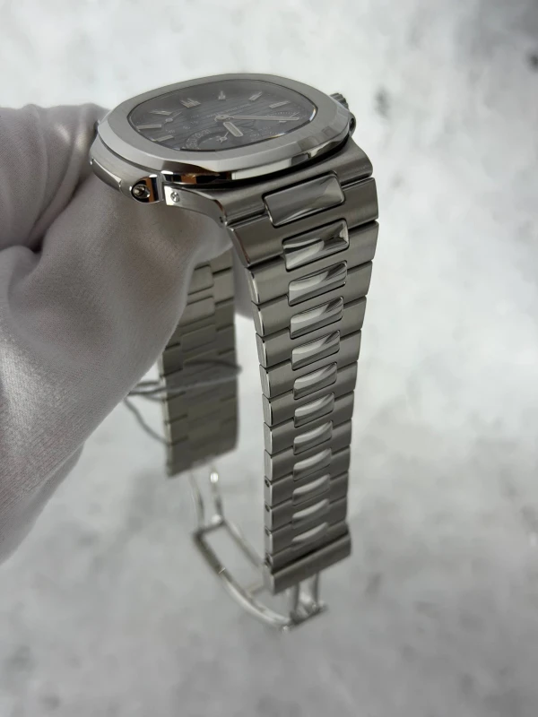 Patek Philippe 5712/1 5712/1A-001 4