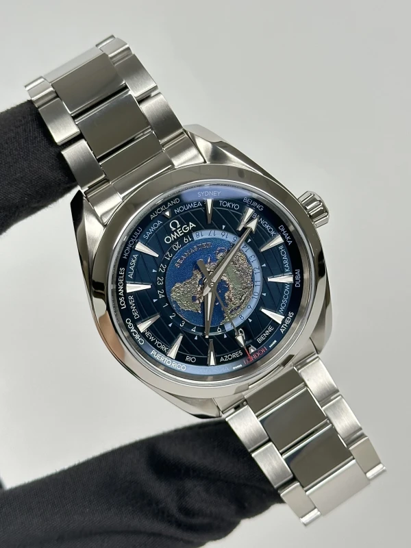 Omega 220.10.43.22.03.001 2