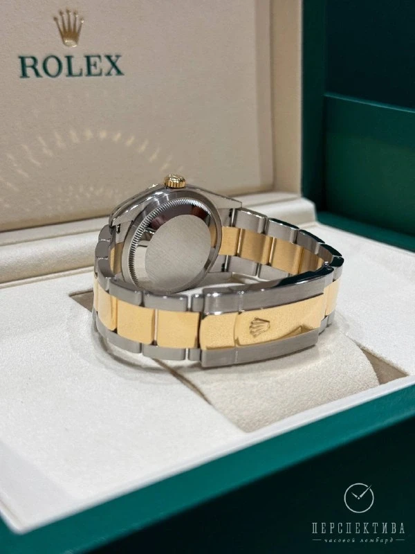 Rolex 36 mm, Oystersteel and yellow gold 126233-0032 2