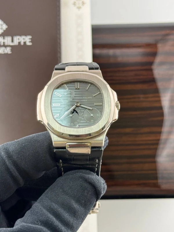 Patek Philippe 5712 5712G-001 7