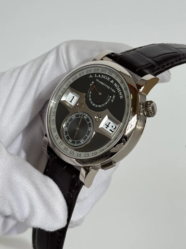 A. Lange & Sohne Zeitwerk Date 148.038 4