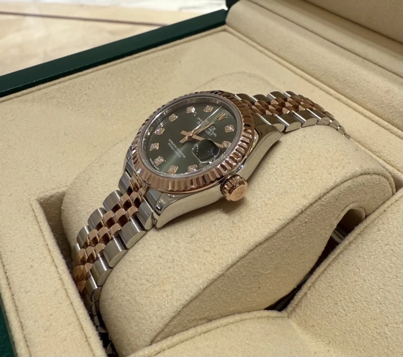 Rolex 28 mm Steel and Everose Gold 279171-0007 3