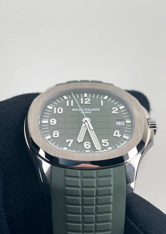 Patek Philippe 5168 5168G-010 4