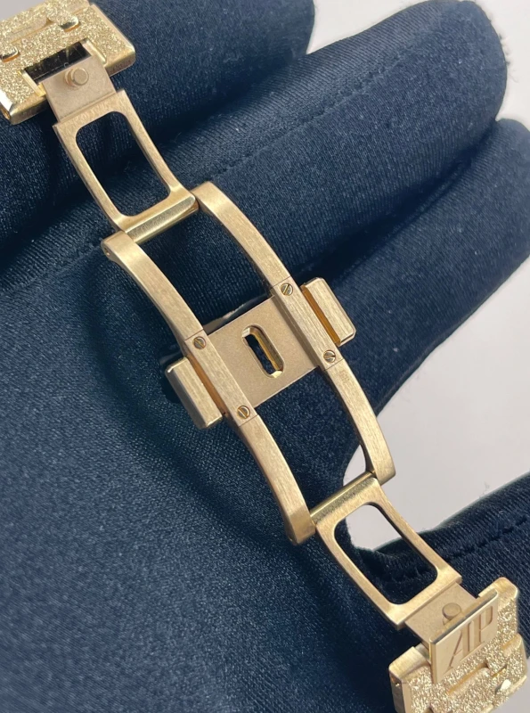 Audemars Piguet Frosted Gold Carolina Bucci 15454BA.GG.1259BA.02 6