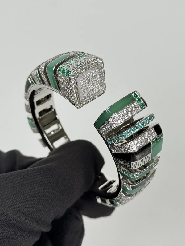 Cartier Reflection de Cartier Reflection De Cartier Cuff 01 3
