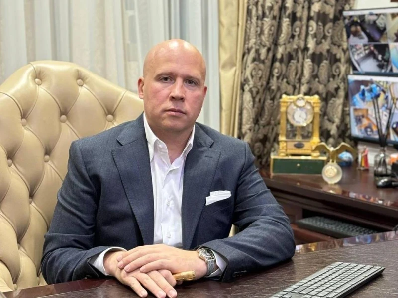 Павел Захаров