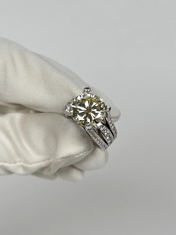 RalfDiamonds ROUND DIAMOND 5.29 CT M/VVS2 RING (SIZE 49) 5.29ct 5