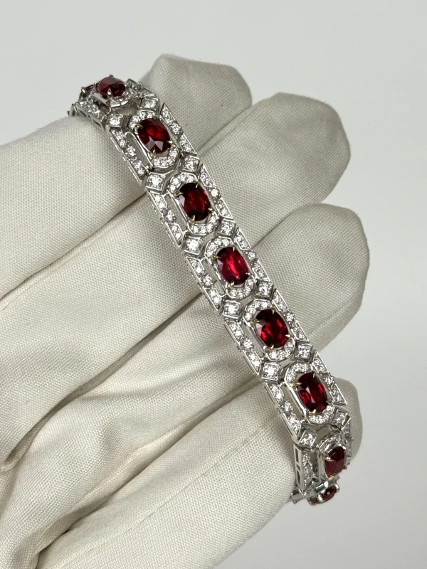 Earrings without a brand OVAL RUBY 9.45 CT BRACELET RUBY 9.45 CT 2