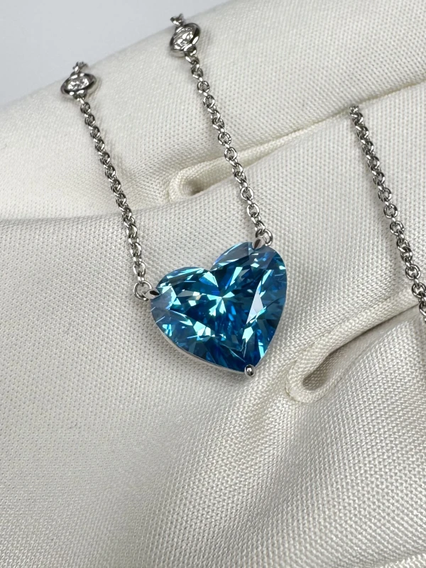 СЕРЬГИ NO NAME HEART DIAMOND 13.25 CT FANCY VIVID GREENISH BLUE/VVS2 SET (GIA) NN13.25 CT 7