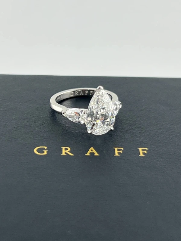 Graff КОЛЬЦО С БРИЛЛИАНТОМ 3.01 CT E/VS1 RGR 3.01CT 2