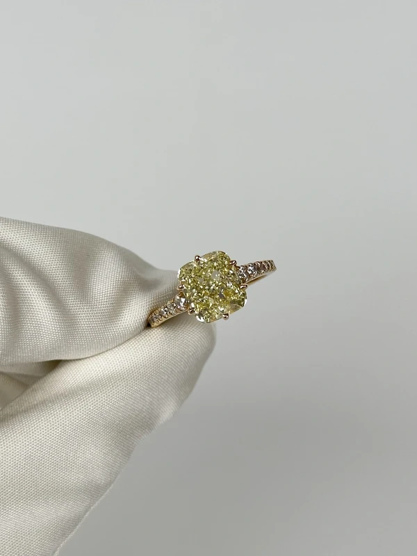 СЕРЬГИ NO NAME С БРИЛЛИАНТОМ 5.10 CT LY/I1 5.10 CT LY/I1 3